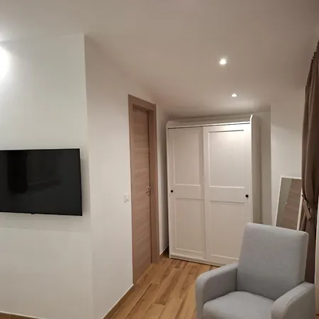 Rosa's House * Vazzano